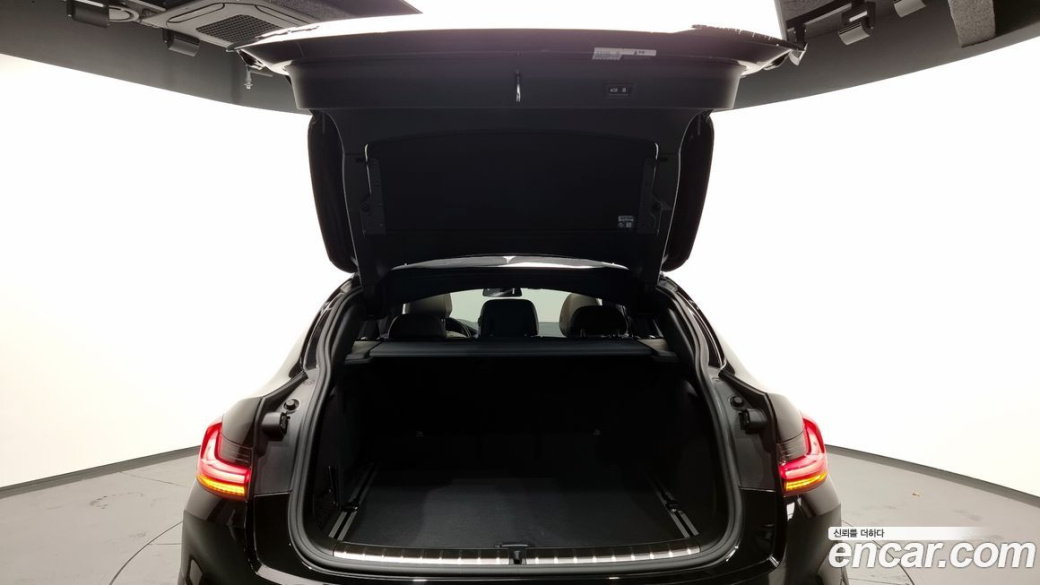 BMW X4 xDrive20i M Sport, 2022