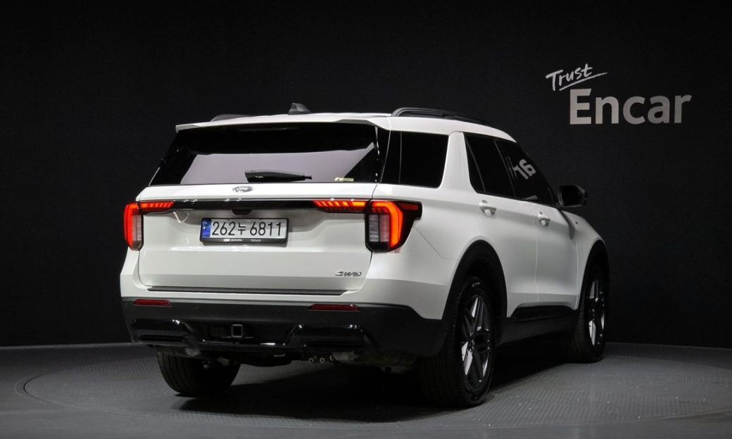 Ford Explorer 2.3 ST-Line 4WD, 2025