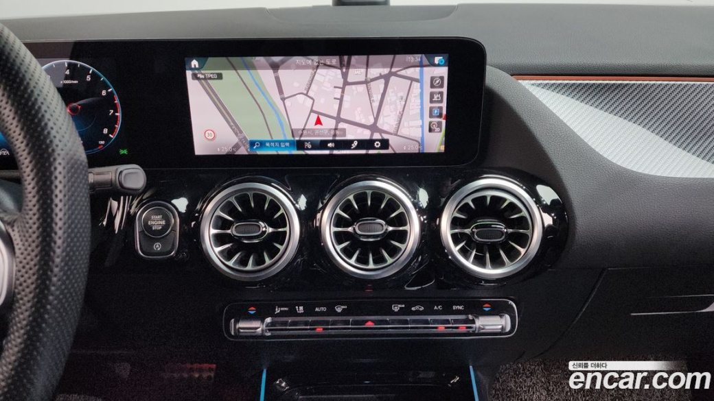 Mercedes-Benz GLA-Class GLA45 AMG 4MATIC+, 2022