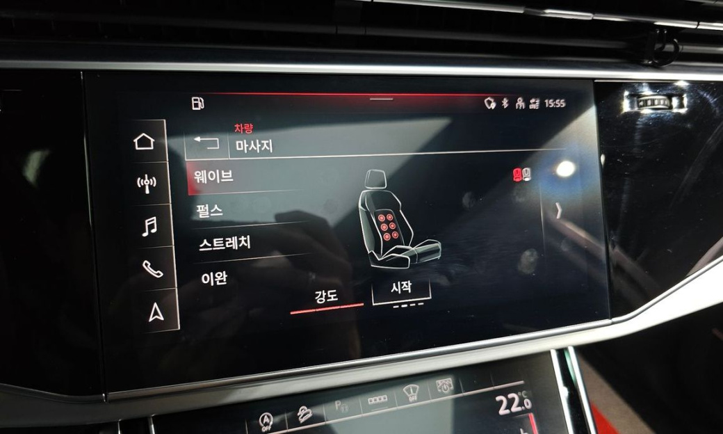Audi Q7 55 TFSI Quattro Premium, 2022