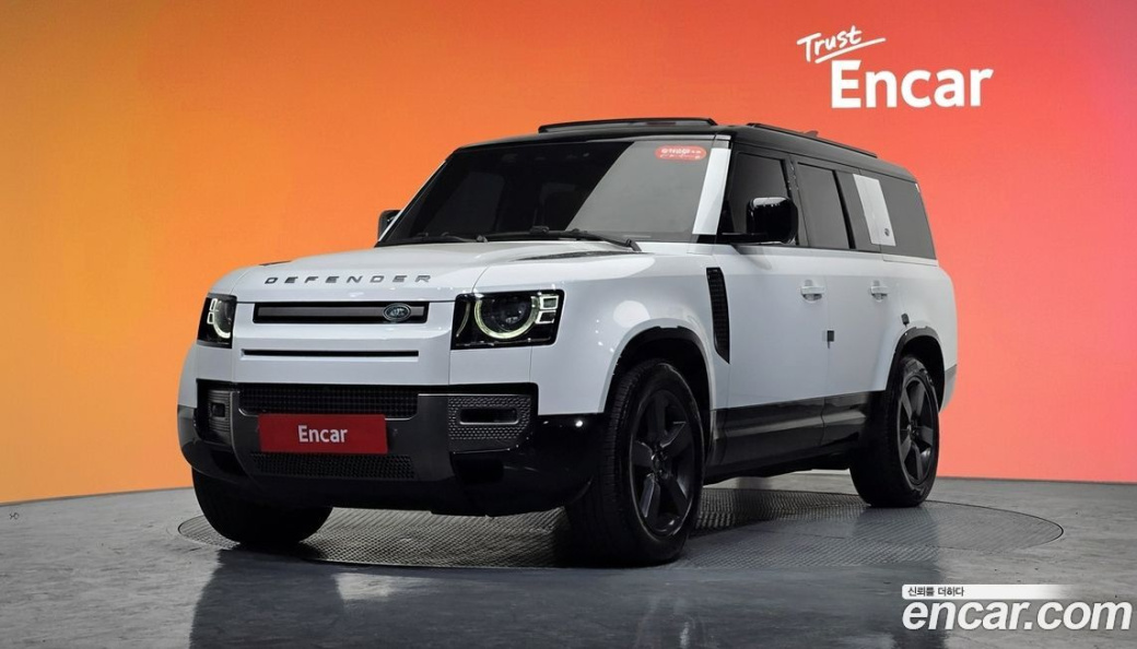 Land Rover Defender 130 D300 X-Dynamic HSE, 2024