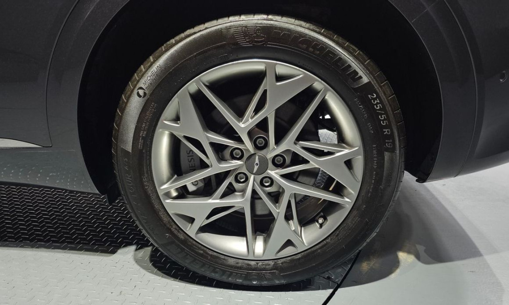Genesis GV70 2.5T Gasoline 2WD, 2023