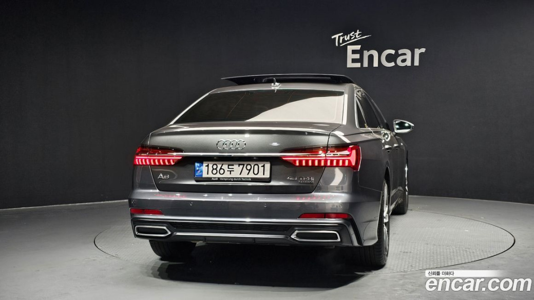 Audi A6 45 TFSI Quattro Premium, 2022