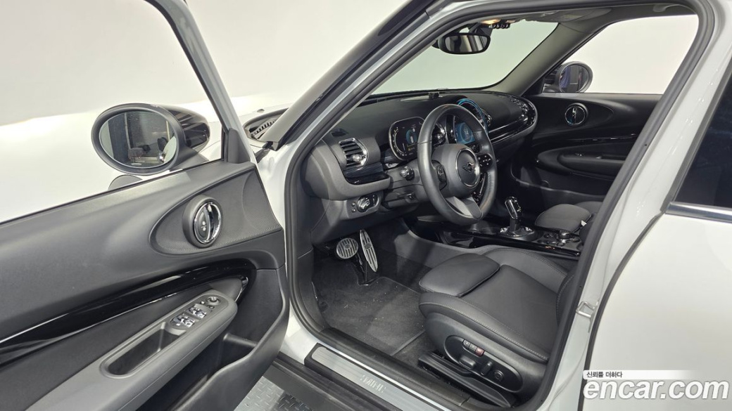 Mini Clubman Classic, 2024