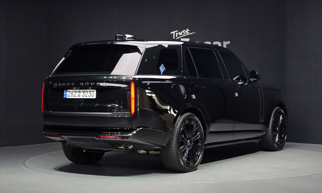 Land Rover Range Rover P530 Autobiography Long Wheel Base, 2025
