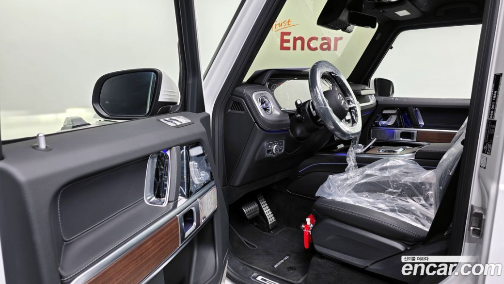 Mercedes-Benz G-Class G450d, 2026