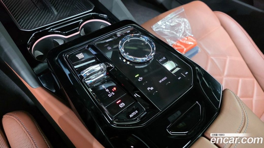 BMW 5-Series 530i xDrive M Sport, 2025