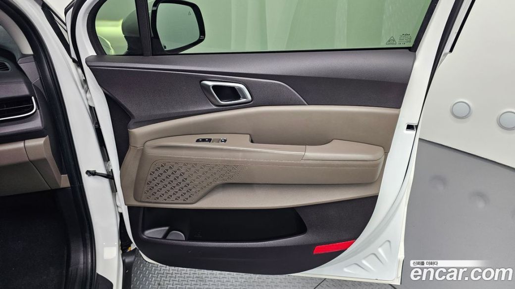 Kia Carnival 9-Seater Noblesse, 2025