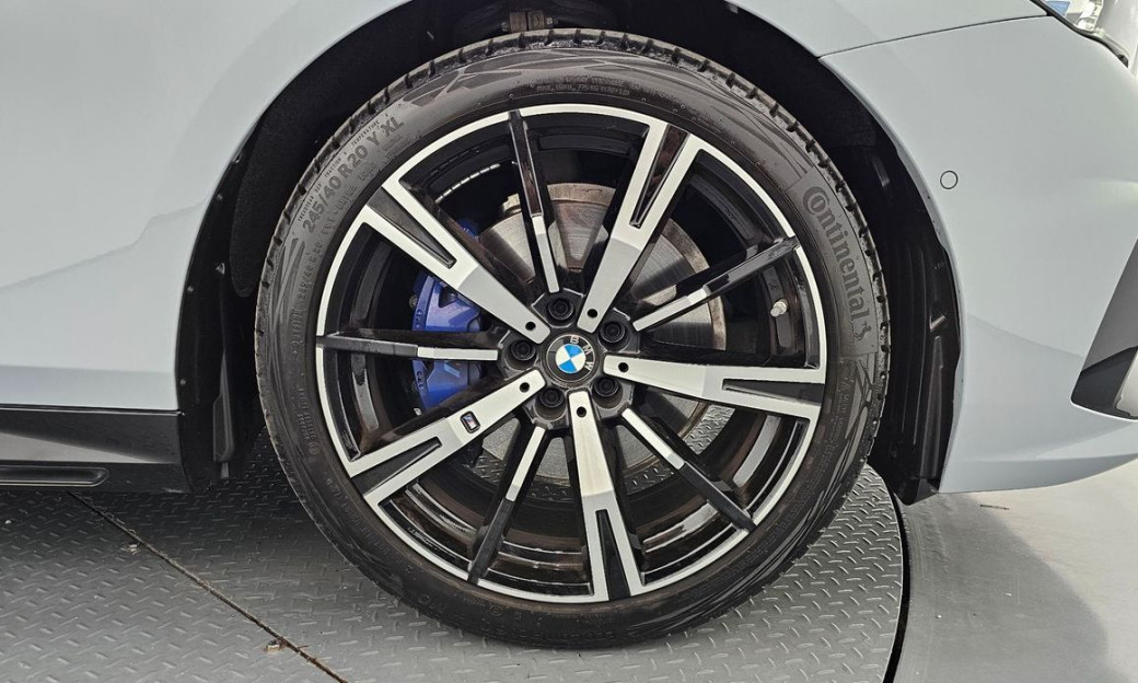 BMW 5-Series 530i xDrive M Sport, 2024