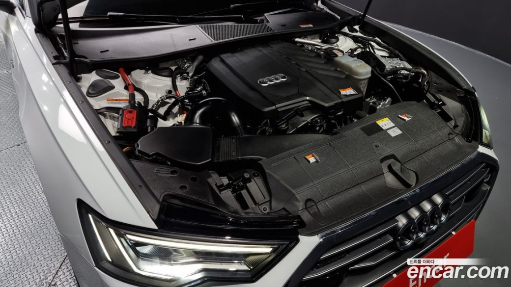Audi A6 45 TFSI Quattro Premium, 2022