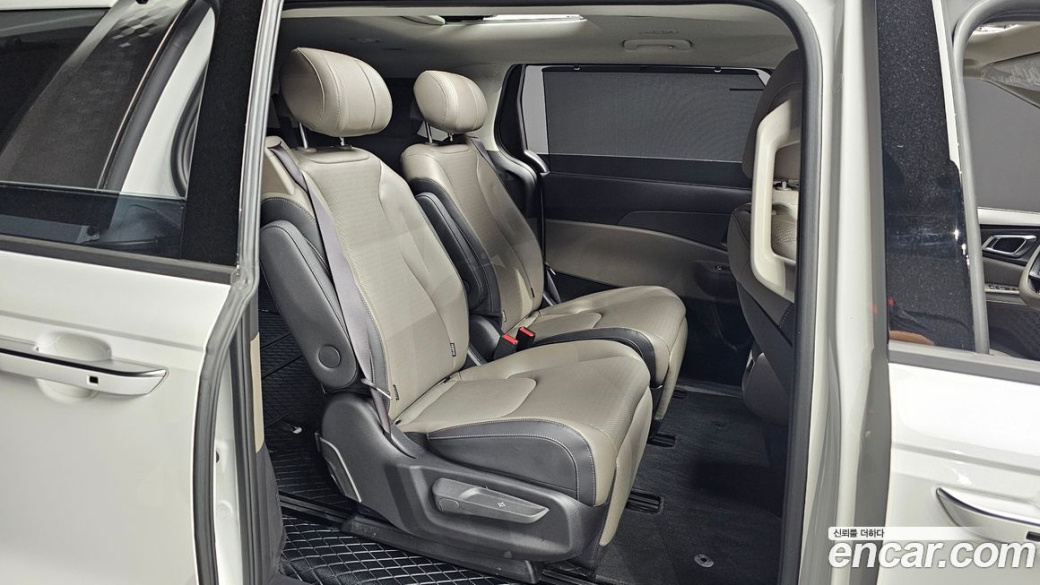 Kia Carnival 7-Seater Noblesse, 2025