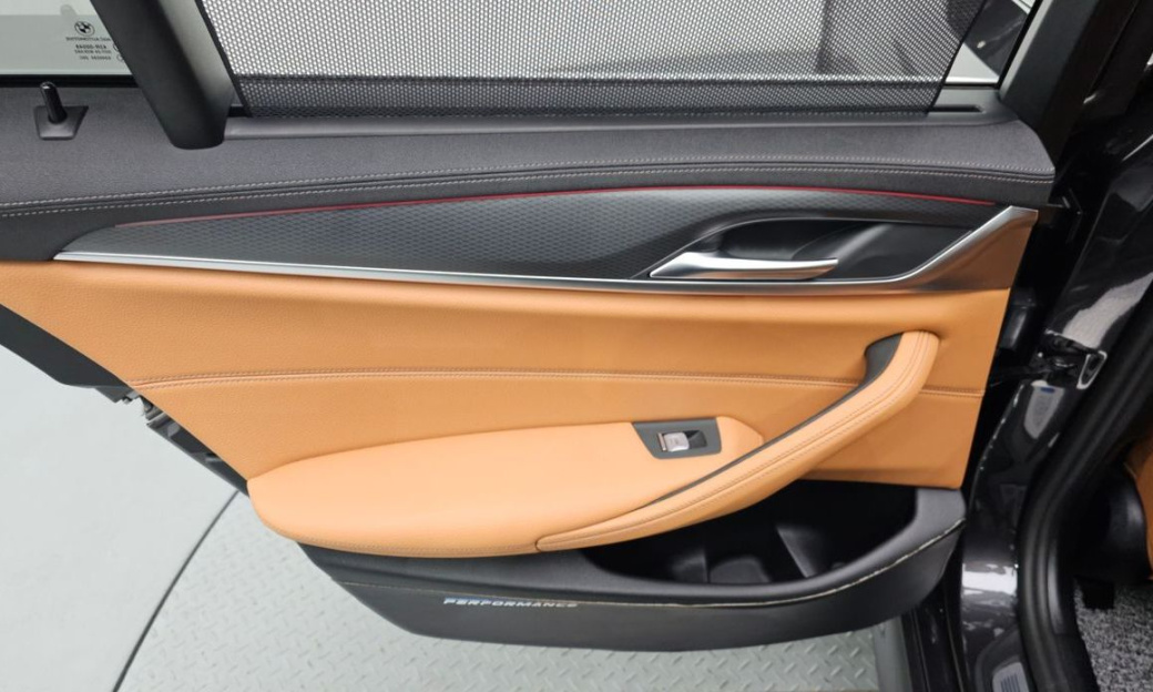 BMW 5-Series 520i M Sport, 2023