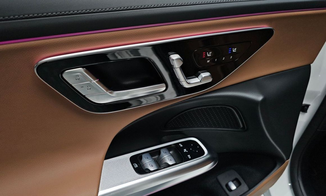 Mercedes-Benz E-Class E200 Avantgarde, 2025