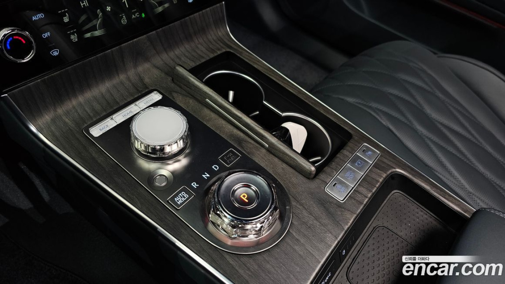 Genesis G80 Gasoline 2.5 Turbo AWD, 2025