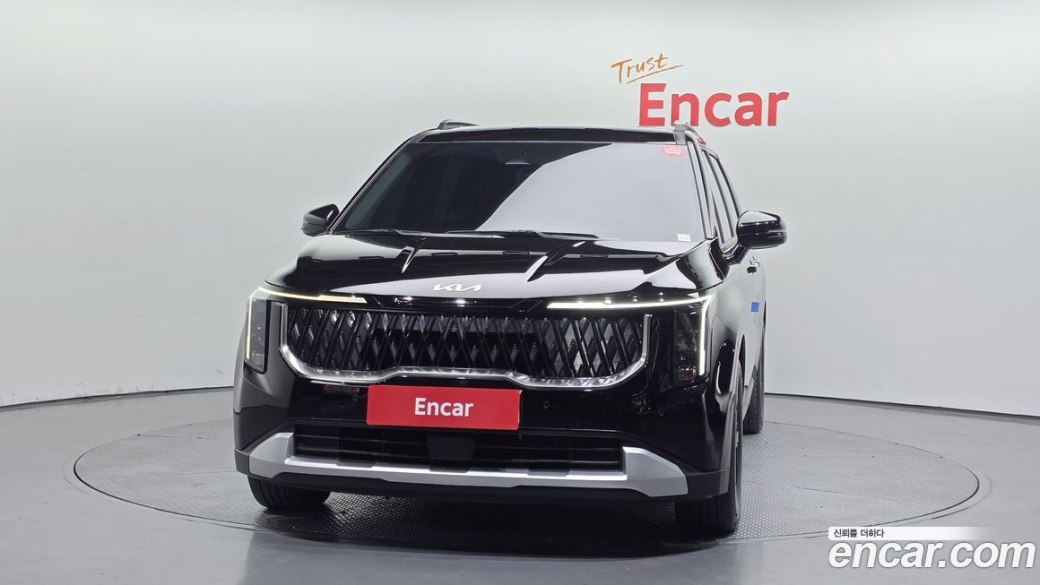 Kia Carnival 9-Seater Prestige, 2025