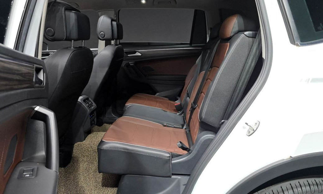 Volkswagen Tiguan 2.0 TSI Prestige, 2023
