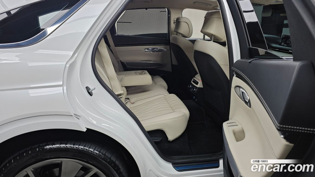 Genesis GV70 2.5T Gasoline AWD, 2024