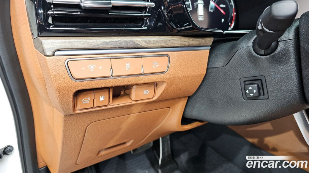 Kia Mohave Diesel 3.0 4WD 7-Seater, 2022