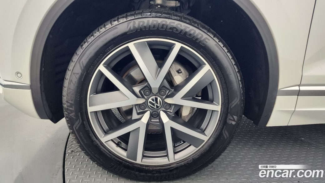 Volkswagen Touareg 3.0 TDI Prestige, 2023