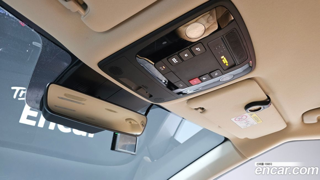 Kia Carnival 9-Seater Noblesse, 2023