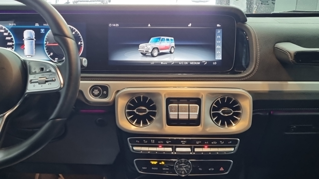 Mercedes-Benz G-Class G400d, 2024