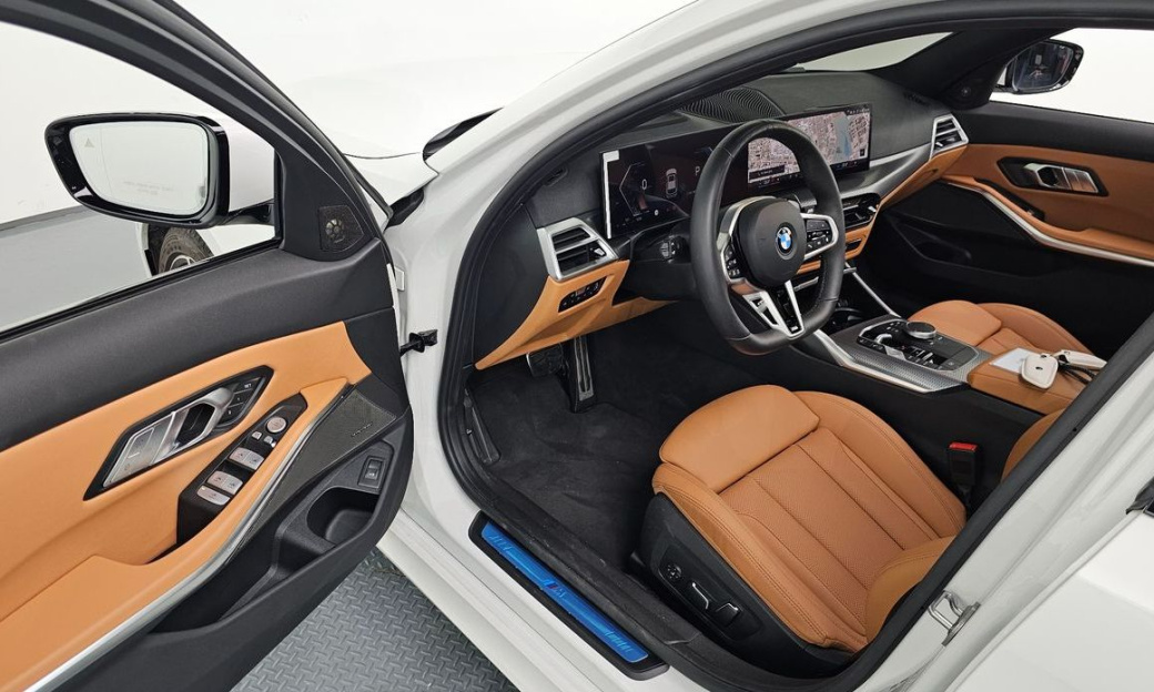 BMW 3-Series 320d Touring M Sport, 2025