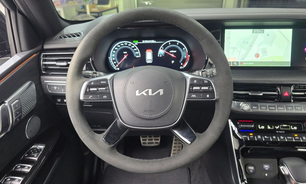 Kia Mohave Diesel 3.0 4WD 6-Seater, 2024