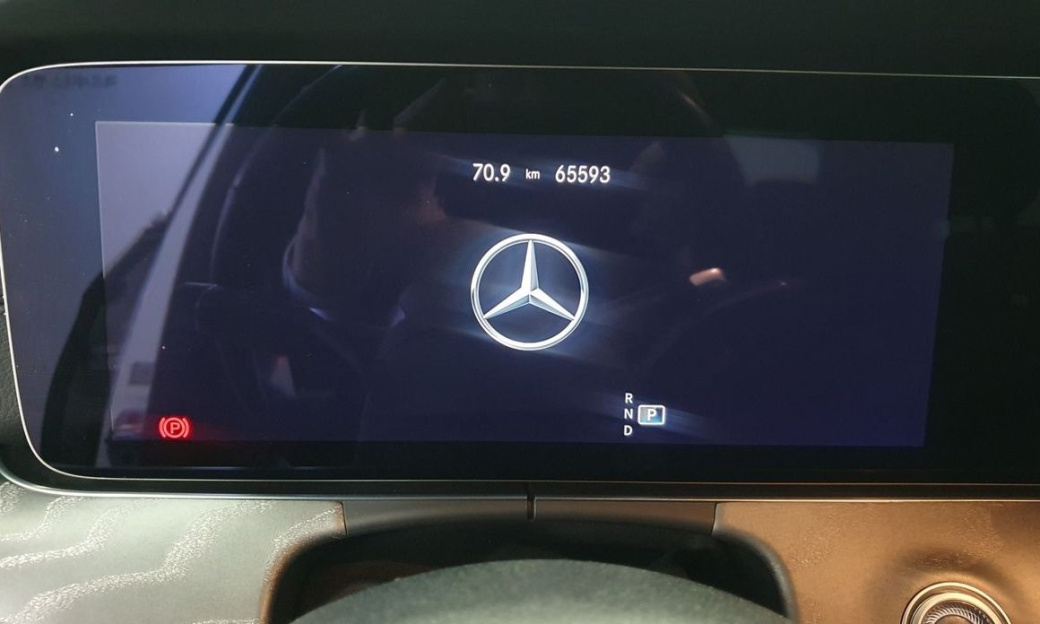 Mercedes-Benz E-Class E350 4MATIC AMG Line, 2022