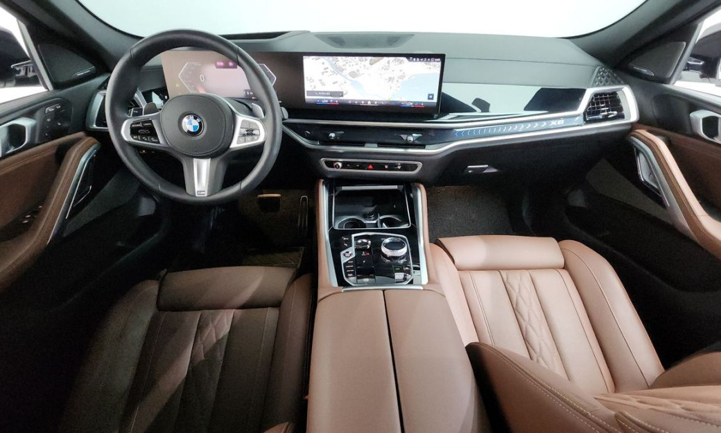 BMW X6 xDrive40i M Sport, 2025