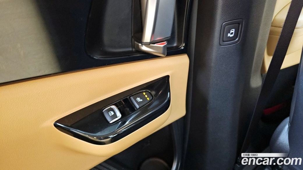 Kia Carnival 9-Seater Noblesse, 2023