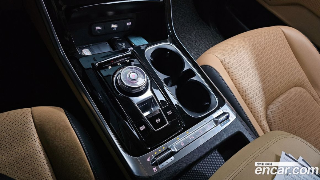 Kia Carnival 9-Seater Noblesse, 2023