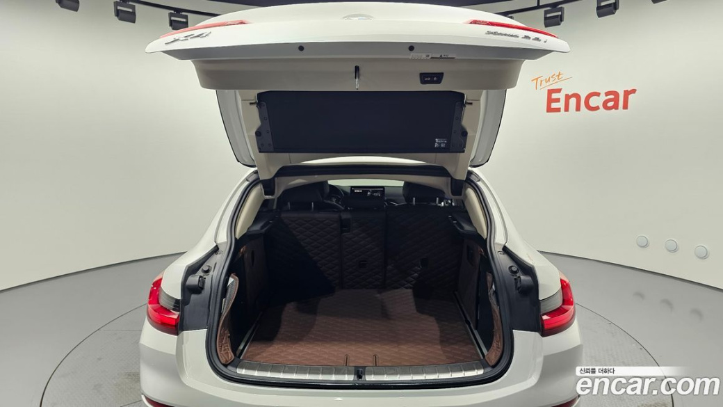 BMW X4 xDrive20i xLine, 2022