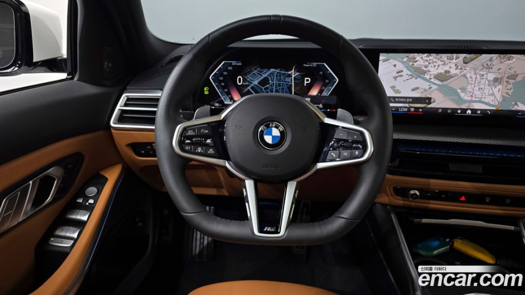BMW 3-Series 320i M Sport, 2025
