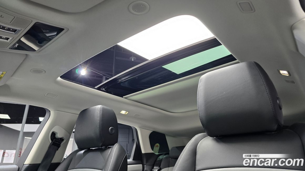 Land Rover Range Rover Evoque P250 Dynamic SE, 2024