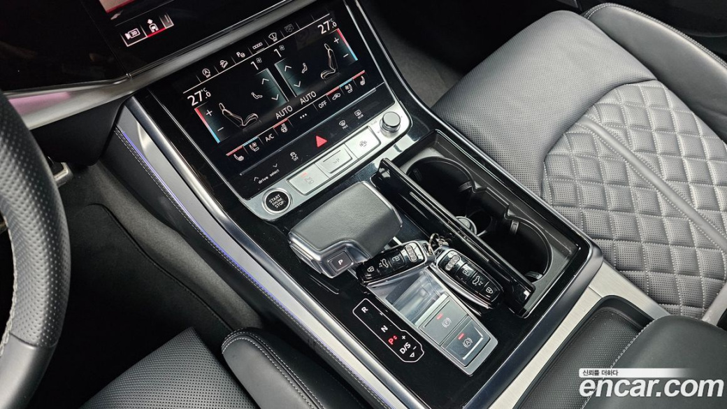 Audi Q7 55 TFSI Quattro Premium, 2022