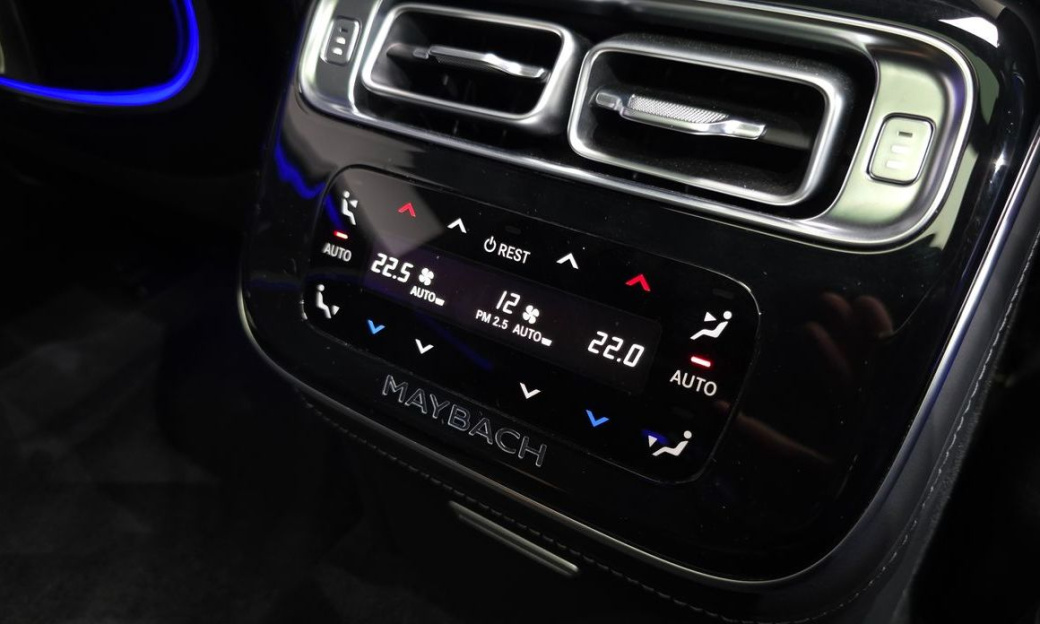 Mercedes-Benz S-Class Maybach S580 4MATIC, 2023