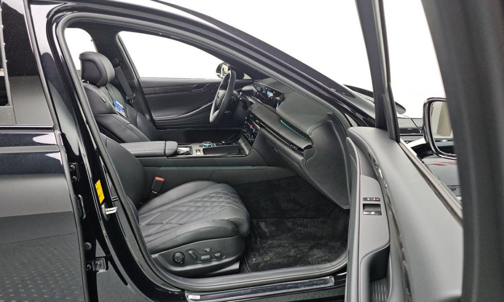Genesis G80 Gasoline 2.5 Turbo AWD, 2026