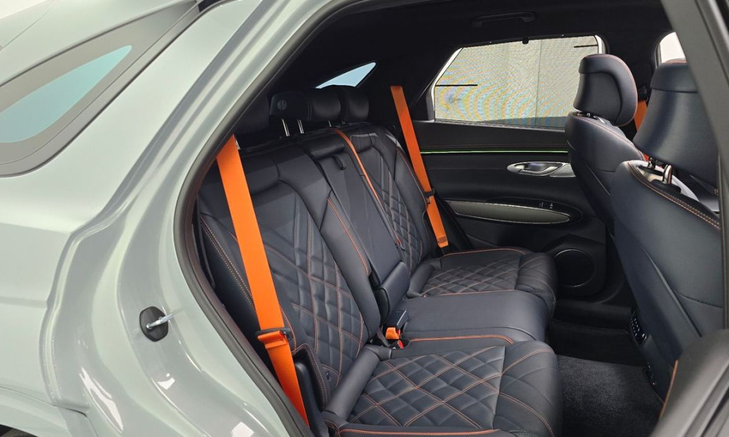 Genesis GV70 2.5T Gasoline 2WD, 2026