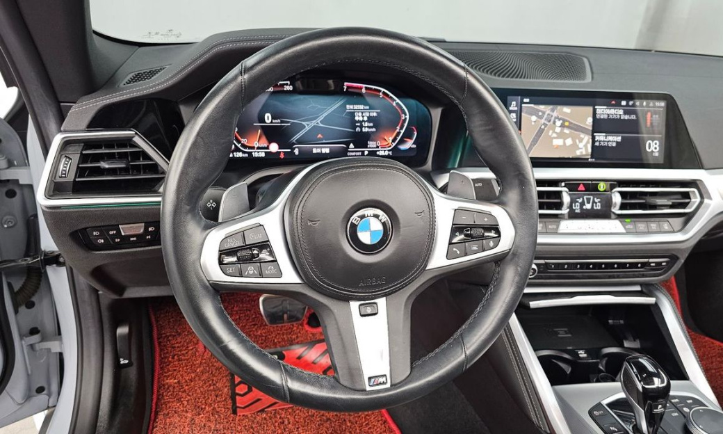 BMW 4-Series 420i M Sport Convertible, 2023