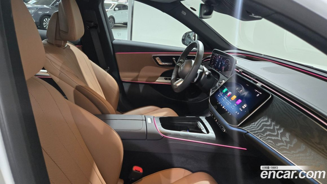 Mercedes-Benz E-Class E200 AMG Line, 2026