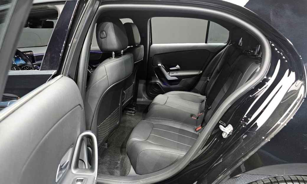 Mercedes-Benz A-Class A220 Hatchback, 2025