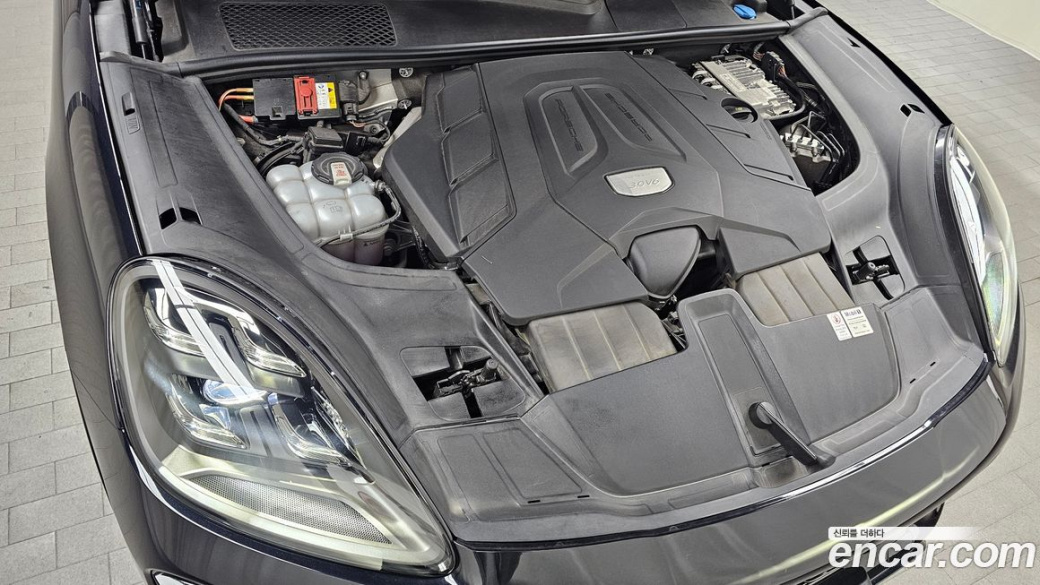 Porsche Cayenne 3.0, 2021