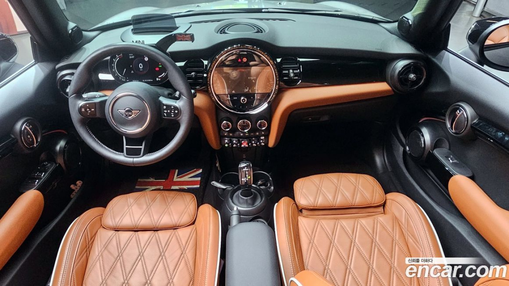 Mini Cooper Convertible Classic, 2024