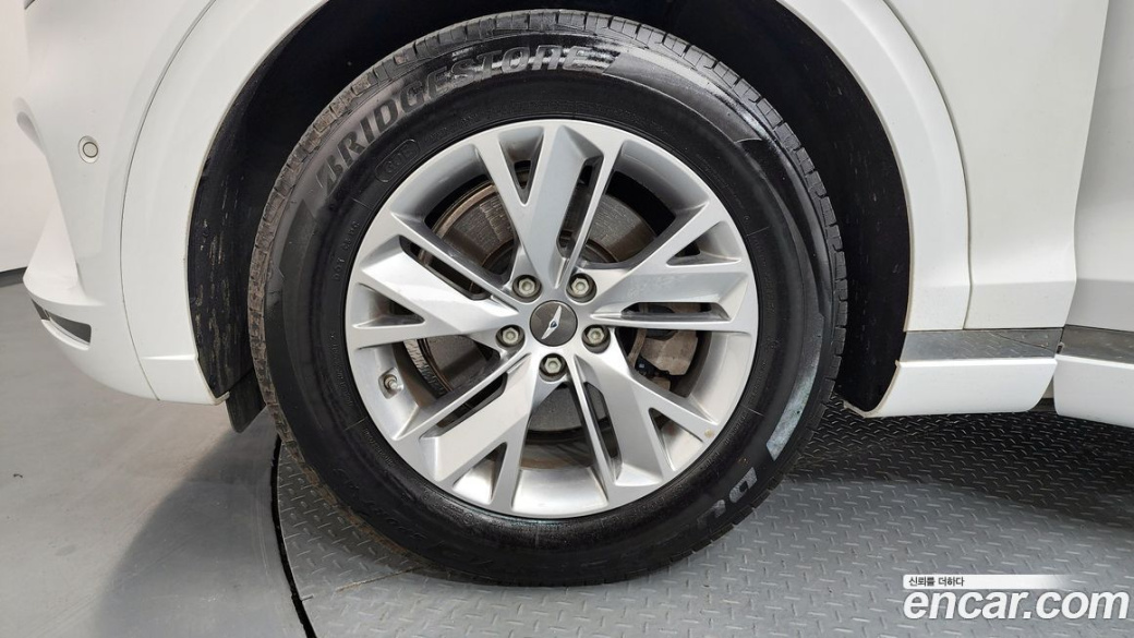 Genesis GV70 2.5T Gasoline 2WD, 2023