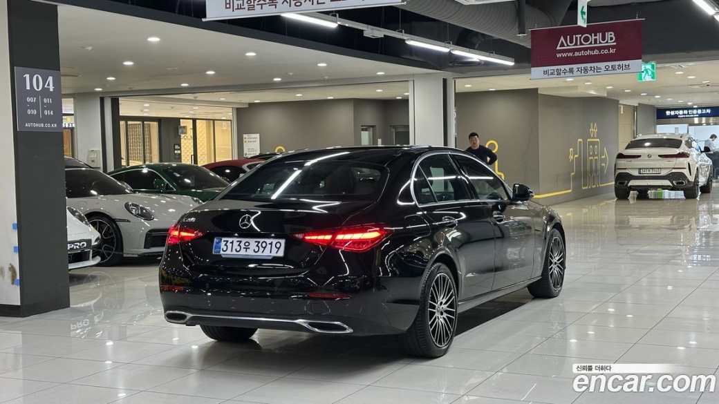 Mercedes-Benz C-Class C200 Avantgarde, 2025
