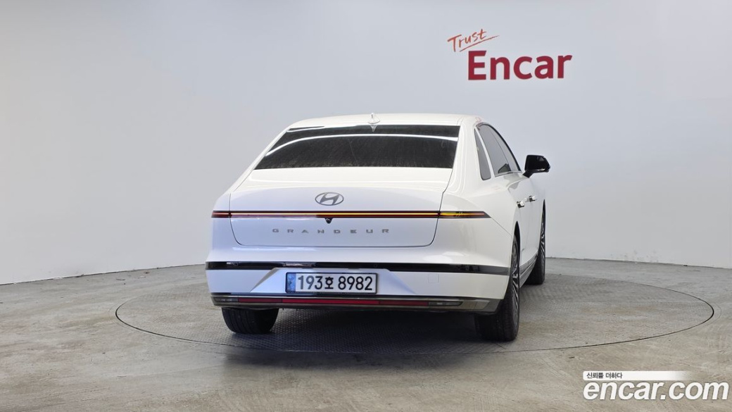 Hyundai Grandeur 2,5 Gasoline 2WD, 2023