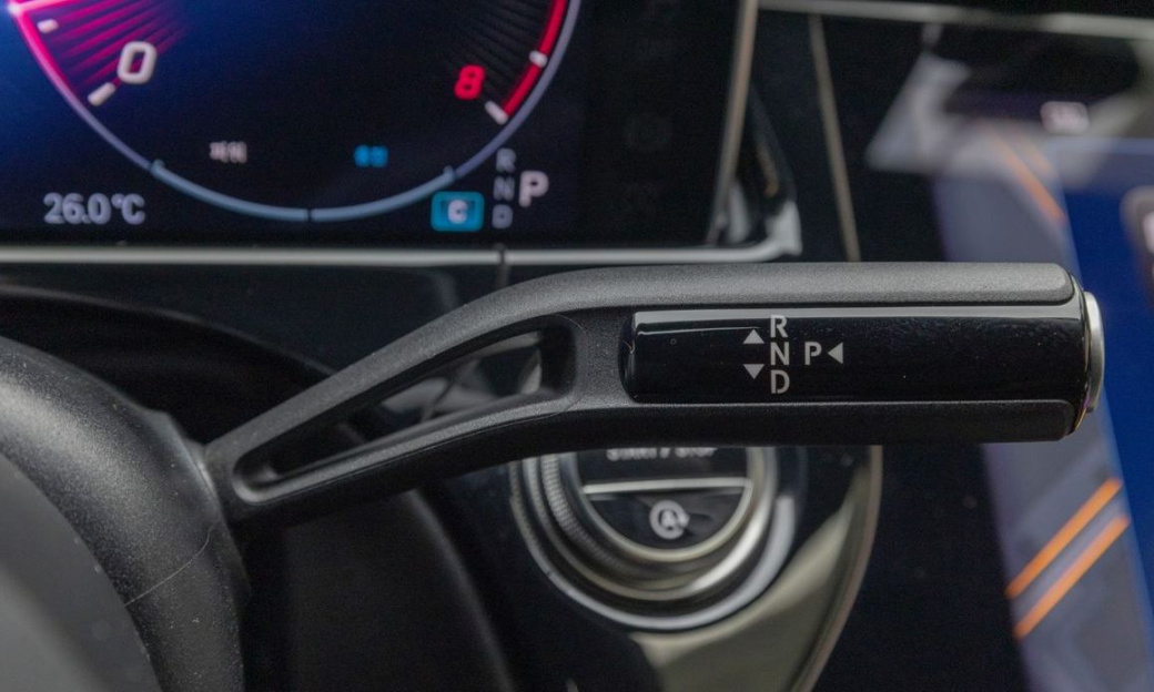 Mercedes-Benz E-Class E450 4MATIC Exclusive, 2025