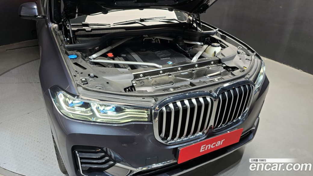 BMW X7 xDrive 40i Design Pure Excellence 7-Seater, 2022