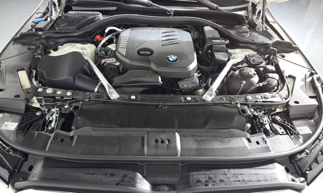 BMW 5-Series 523d M Sport, 2024