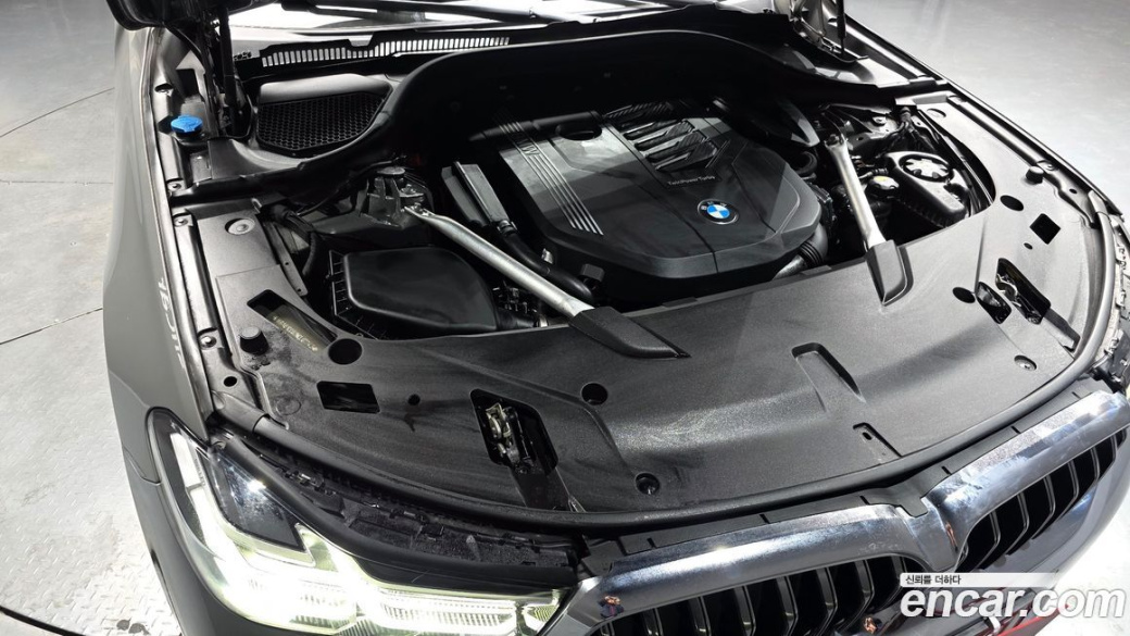 BMW Gran Turismo 630i xDrive Luxury, 2022
